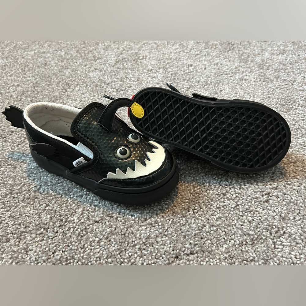 Vans toddler size 7